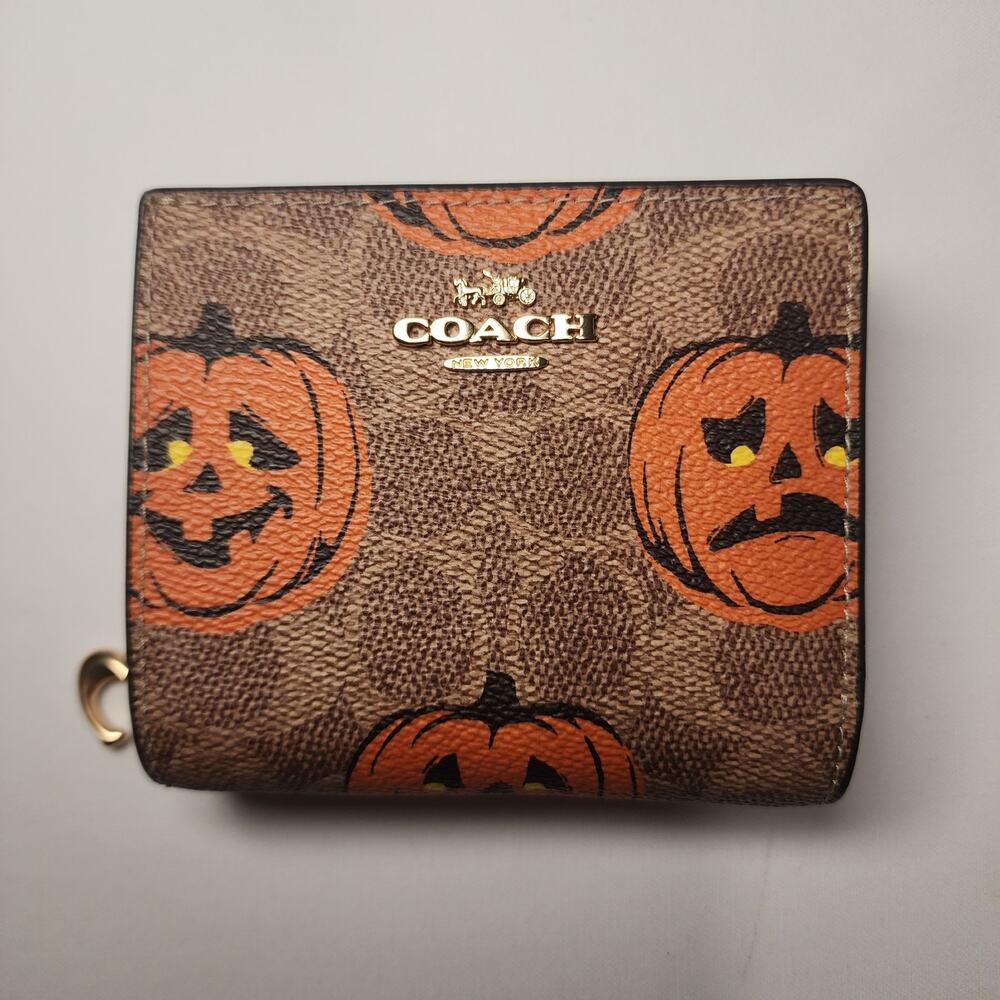 NWT COACH CCR19 Snap Wallet In Signature Canvas Halloween Pumpkin 2025